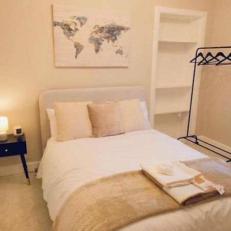 Luxury Apartment Dundee Esterno foto