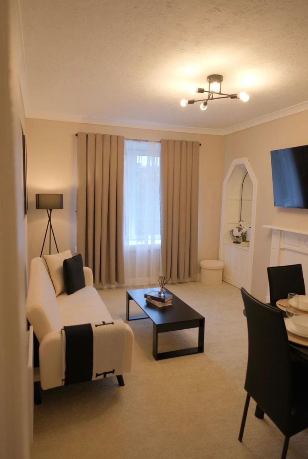 Luxury Apartment Dundee Esterno foto